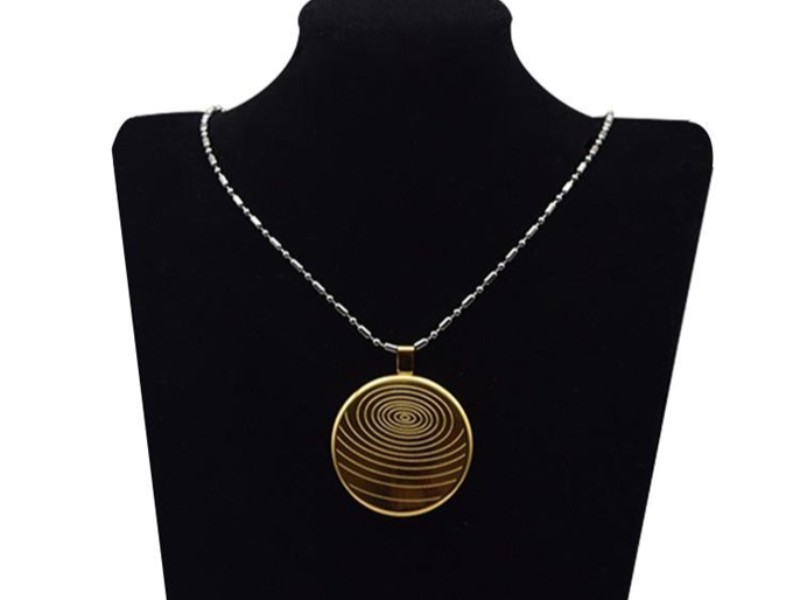 Pendentif à énergie quantique